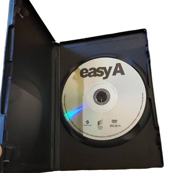 Easy A DVD - Picture 4 of 5